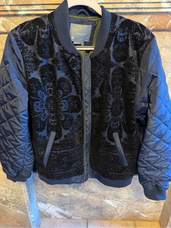 Anthropologie Jackets & Blazers - Anthropologie Navy Quilted-Sleeve Floral Bomber Jacket